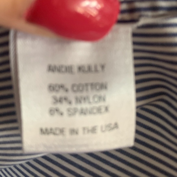 Anna Kully women’s striped blouse w/appliqué on front - Picture 10 of 10
